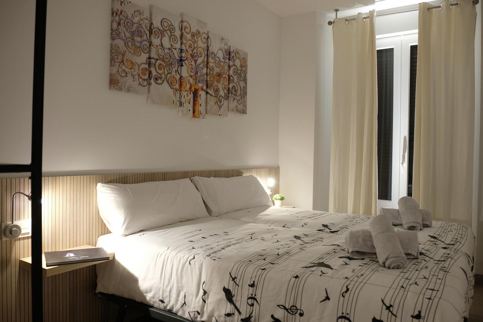 Welcoming Apart Old Town Apartment Pamplona Bagian luar foto